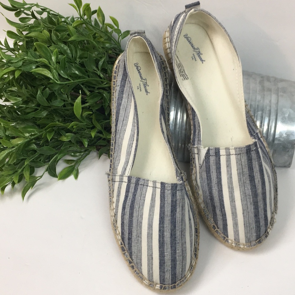 UNIVERSAL THREAD Slip On Espadrilles
